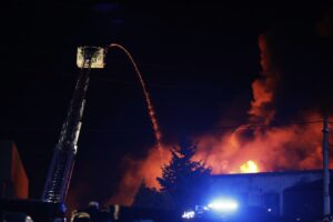 24.09.2024. Kielce. Pożar lakierni. / Fot. Jarosław Kubalski - Radio Kielce