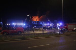 24.09.2024. Kielce. Pożar lakierni. / Fot. Jarosław Kubalski - Radio Kielce