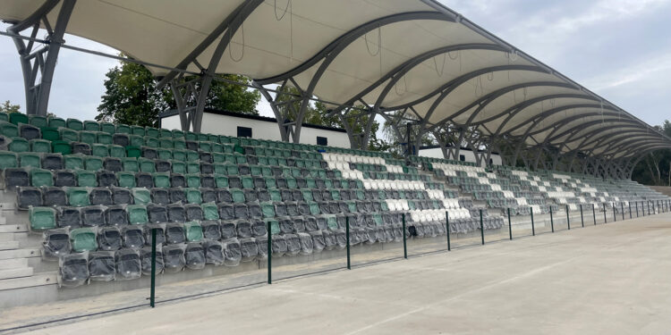 15.09.2024. Starachowice. Stadion Staru Starachowice / Fot. Anna Głąb – Radio Kielce