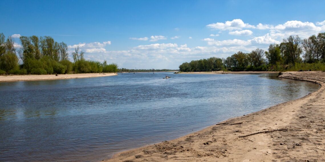 W sierpniu i we wrześniu możliwe kolejne rekordy niskiego stanu wody na Wiśle