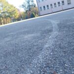 Nie chcą już grać „na betonie" - Radio Kielce 30.09.2024. Kielce. Boisko Szkoły Podstawowej nr 22 w Kielcach / źródło: SP 22