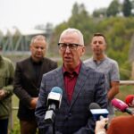 Mnóstwo atrakcji na Kadzielni, w Ogrodzie Botanicznym i Centrum Geoedukacji - Radio Kielce 16.09.2024. Kielce. Konferencja prasowa. Na zdjęciu: Jarosław Bukowski - dyrektor Domu Środowisk Twórczych im. Tomasza Zielińskiego w Kielcach / Fot. Miasto Kielce