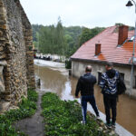 15.09.2024. Bystrzyca Kłodzka. Zalane tereny w Bystrzycy Kłodzkiej / Fot. PAP - Maciej Kulczyński