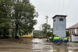 15.09.2024. Głuchołazy (woj. opolskie). Rzeka Biała Głuchołaska zalała Głuchołazy / Fot. PAP - Michał Meissner