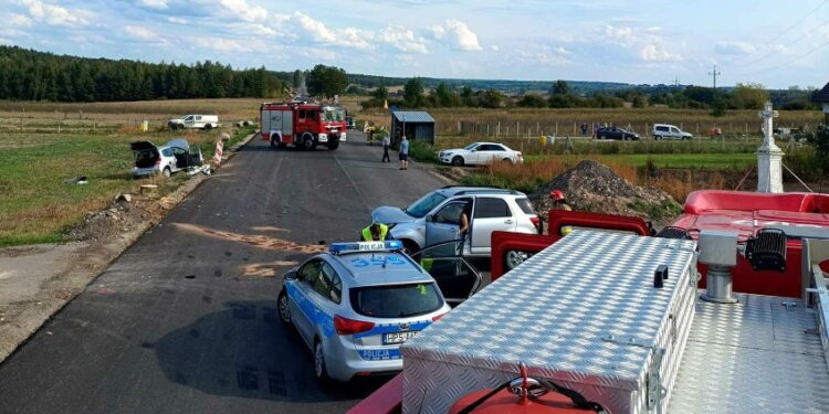 Uwaga kierowcy. Zderzenie dwóch samochodów