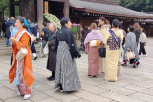 Muzyczne podróże przez świat. Jesień w Japonii. Cz.1. Z Tokio do Kamakury - Radio Kielce