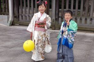 Muzyczne podróże przez świat. Jesień w Japonii. Cz.1. Z Tokio do Kamakury - Radio Kielce