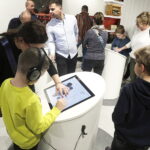Noc Innowacji. Edukacja i zabawa w nowoczesnym wydaniu - Radio Kielce