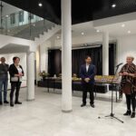 25.10.2024 Końskie. Wystawa prac Piotra Malinowskiego / Fot. Magdalena Galas-Klusek - Radio Kielce