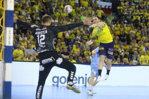 23.10.2024. Kielce. Mecz 6. kolejki Ligi Mistrzów: Industria Kielce - Aalborg Handbold / Fot. Wiktor Taszłow - Radio Kielce