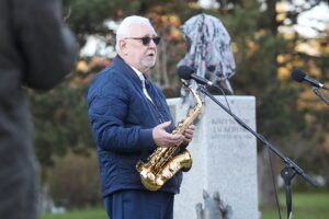 25.10.2024. Kielce. Odsłonięcie popiersia Krzysztofa Jackowskiego / Fot. Wiktor Taszłow - Radio Kielce