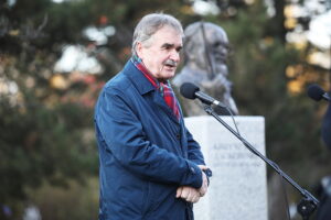 25.10.2024. Kielce. Odsłonięcie popiersia Krzysztofa Jackowskiego / Fot. Wiktor Taszłow - Radio Kielce