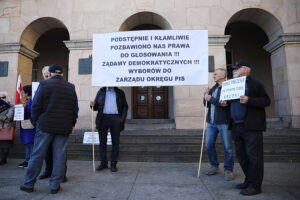 26.10.2024. Kielce. Protest przeciwko Annie Krupce / Fot. Wiktor Taszłow - Radio Kielce