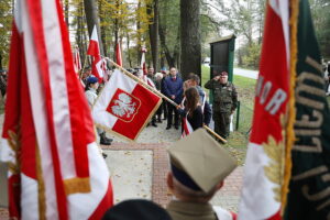 27.10.2024. Chotów. Obchody 80. rocznicy bitwy pod Chotowem / Fot. Wiktor Taszłow - Radio Kielce