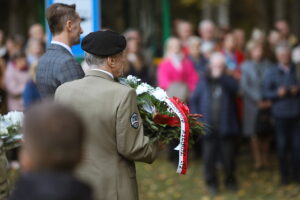 27.10.2024. Chotów. Obchody 80. rocznicy bitwy pod Chotowem / Fot. Wiktor Taszłow - Radio Kielce