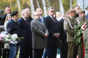 27.10.2024. Chotów. Obchody 80. rocznicy bitwy pod Chotowem / Fot. Wiktor Taszłow - Radio Kielce