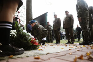 27.10.2024. Chotów. Obchody 80. rocznicy bitwy pod Chotowem / Fot. Wiktor Taszłow - Radio Kielce