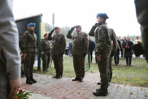 27.10.2024. Chotów. Obchody 80. rocznicy bitwy pod Chotowem / Fot. Wiktor Taszłow - Radio Kielce