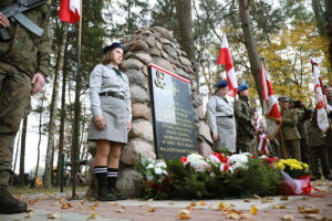 27.10.2024. Chotów. Obchody 80. rocznicy bitwy pod Chotowem / Fot. Wiktor Taszłow - Radio Kielce