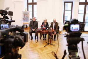 30.10.2024. Kielce. Briefing prasowy w Teatrze im. Stefana Żeromskiego w Kielcach / Fot. Wiktor Taszłow - Radio Kielce