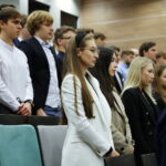 04.10.2024. Kielce. Studenci Wydziału Lekarskiego Collegium Medicum Uniwersytetu Jana Kochanowskiego w Kielcach zainaugurowali nowy rok akademicki / Fot. Wiktor Taszłow – Radio Kielce
