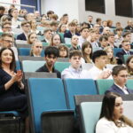 04.10.2024. Kielce. Studenci Wydziału Lekarskiego Collegium Medicum Uniwersytetu Jana Kochanowskiego w Kielcach zainaugurowali nowy rok akademicki / Fot. Wiktor Taszłow – Radio Kielce