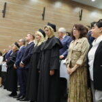 04.10.2024. Kielce. Studenci Wydziału Lekarskiego Collegium Medicum Uniwersytetu Jana Kochanowskiego w Kielcach zainaugurowali nowy rok akademicki / Fot. Wiktor Taszłow – Radio Kielce