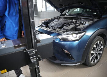 Sprawdź za darmo światła w aucie