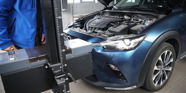 Sprawdź za darmo światła w aucie