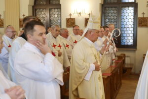 10.10.2024 Kielce. Msza Święta. Inauguracja roku akademickiego w Wyższym Seminarium Duchownym / Fot. Wiktor Taszłow - Radio Kielce