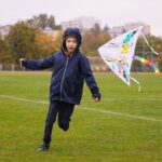 13.10.2024. Kielce. Zawody latawców płaskich i skrzynkowych / Fot. Wiktor Taszłow - Radio Kielce