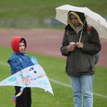 13.10.2024. Kielce. Zawody latawców płaskich i skrzynkowych / Fot. Wiktor Taszłow - Radio Kielce