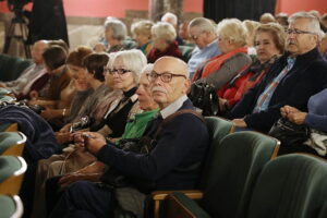 15.10.2024. Kielce. Inauguracja roku akademickiego Uniwersytetu Trzeciego Wieku „Ponad Czasem” / Fot. Wiktor Taszłow - Radio Kielce