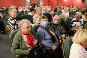 15.10.2024. Kielce. Inauguracja roku akademickiego Uniwersytetu Trzeciego Wieku „Ponad Czasem” / Fot. Wiktor Taszłow - Radio Kielce