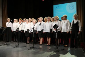 15.10.2024. Kielce. Inauguracja roku akademickiego Uniwersytetu Trzeciego Wieku „Ponad Czasem” / Fot. Wiktor Taszłow - Radio Kielce