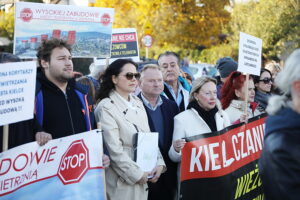 16.10.2024. Osiedle pod Telegrafem. Program „Interwencja” Radia Kielce i TVP3 Kielce / Fot. Wiktor Taszłow - Radio Kielce