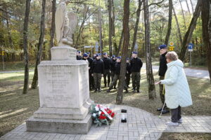 21.10.2024. Kielce. Obchody 102 rocznicy wejścia 2. Pułku Artylerii Lekkiej Legionów do miasta / Fot. Wiktor Taszłow - Radio Kielce