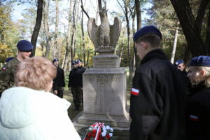 21.10.2024. Kielce. Obchody 102 rocznicy wejścia 2. Pułku Artylerii Lekkiej Legionów do miasta / Fot. Wiktor Taszłow - Radio Kielce