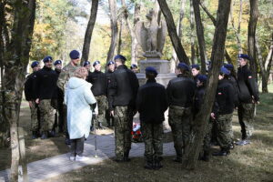 21.10.2024. Kielce. Obchody 102 rocznicy wejścia 2. Pułku Artylerii Lekkiej Legionów do miasta / Fot. Wiktor Taszłow - Radio Kielce