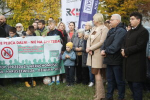 23.10.2024. Kielce. Osiedle Pod Dalnią. Program „Interwencja” / Fot. Wiktor Taszłow - Radio Kielce