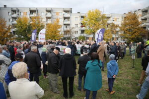 23.10.2024. Kielce. Osiedle Pod Dalnią. Program „Interwencja” / Fot. Wiktor Taszłow - Radio Kielce