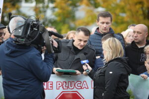 23.10.2024. Kielce. Osiedle Pod Dalnią. Program „Interwencja” / Fot. Wiktor Taszłow - Radio Kielce