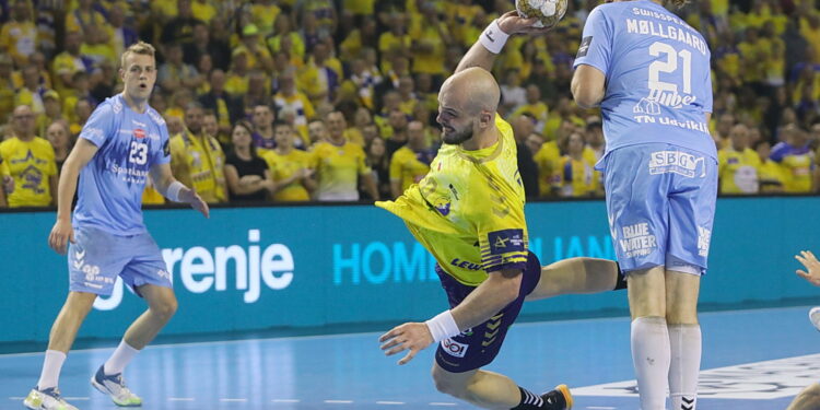 Dokonać prawie niemożliwego. Industria podejmuje Aalborg Handbold