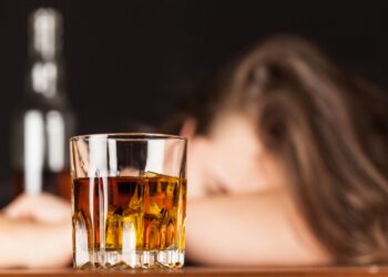 80 proc. 16-latków ma już za sobą inicjację alkoholową