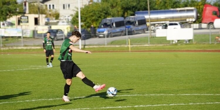 Star stwarzał okazje, a Sandecja zdobywała bramki