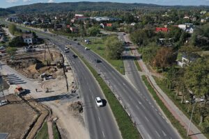 01.10.2024. Kielce. Skrzyżowanie ulicy Krakowskiej i Fabrycznej / Fot. Jarosław Kubalski - Radio Kielce