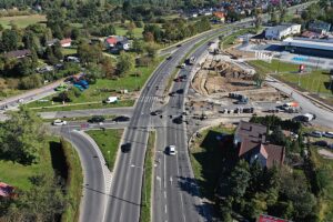 01.10.2024. Kielce. Skrzyżowanie ulicy Krakowskiej i Fabrycznej / Fot. Jarosław Kubalski - Radio Kielce