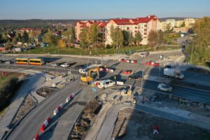 24.10.2024. Kielce. Skrzyżowanie ulicy bp. Jaworskiego, Zapolskiej i Piłsudskiego / Fot. Jarosław Kubalski - Radio Kielce