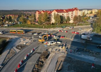 24.10.2024. Kielce. Skrzyżowanie ulicy bp. Jaworskiego, Zapolskiej i Piłsudskiego / Fot. Jarosław Kubalski - Radio Kielce