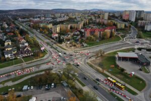 Na ważnym skrzyżowaniu na północy Kielc uruchomiona zostanie sygnalizacja świetlna